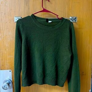 H&M divided green sweater size M